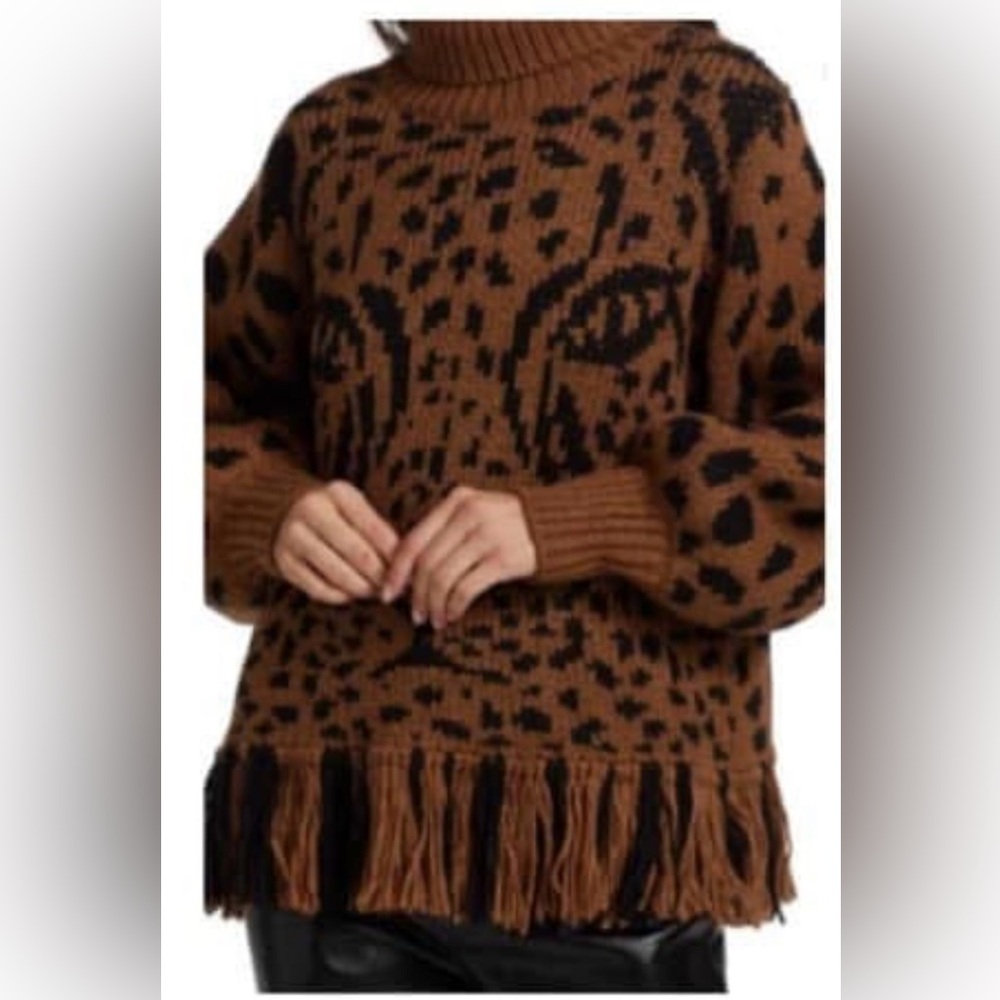 Farm Rio Sweater - Picture 6 of 6